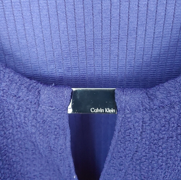 Navy Calvin Klein Textured Tank Blouse (S) - Picture 3 of 3